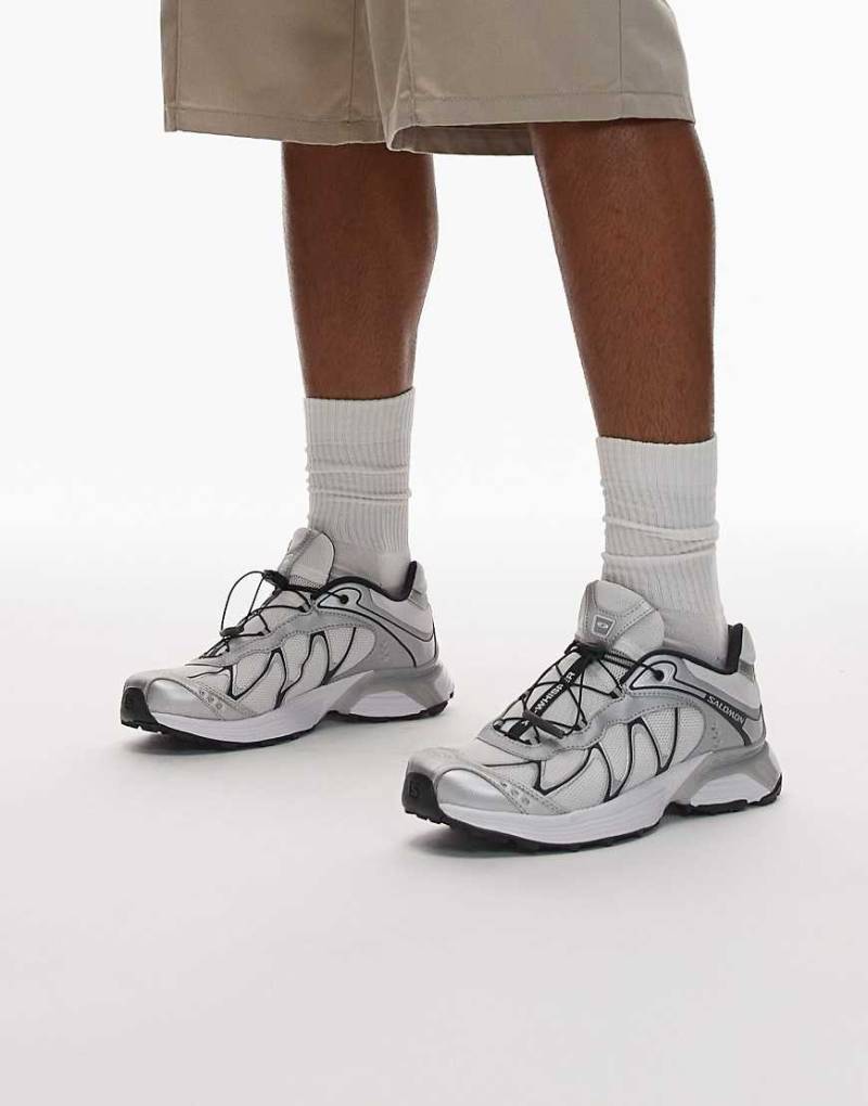 Salomon - XT-Whisper - Sneaker in Weiß und Silber von Salomon