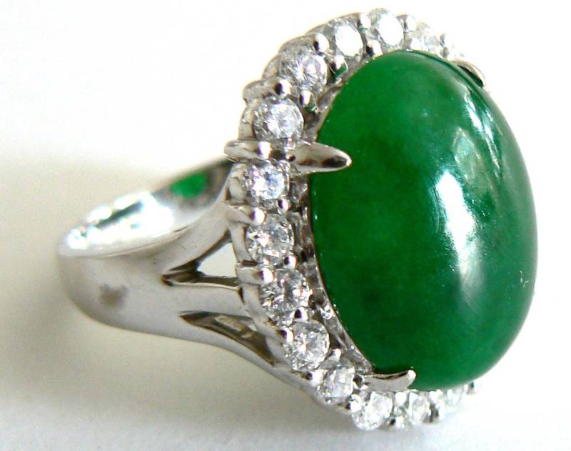 Fein Hong Kong Zertifiziert A Grade Oval Jadeit Jade Cabochon Ring Vintage Antik Schmuck Urlaub Geschenk Weihnachten Neujahr 18K Weißgold von SalonClassique