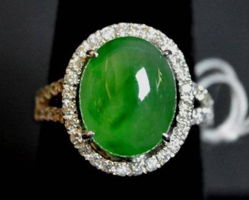 Gia Certified A Grade Oval Jadeit Jade Cabochon Ring Vintage Antik Natürlich von SalonClassique