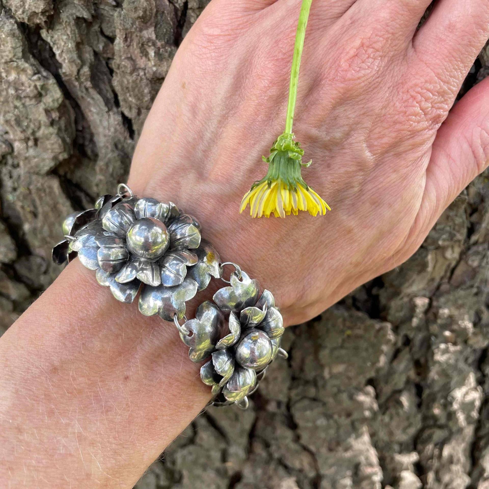 1940Er Jahre Handgemachte Daisy Blume Armband Silber Floral Geschenk Unisex Schmuck von SalonUber