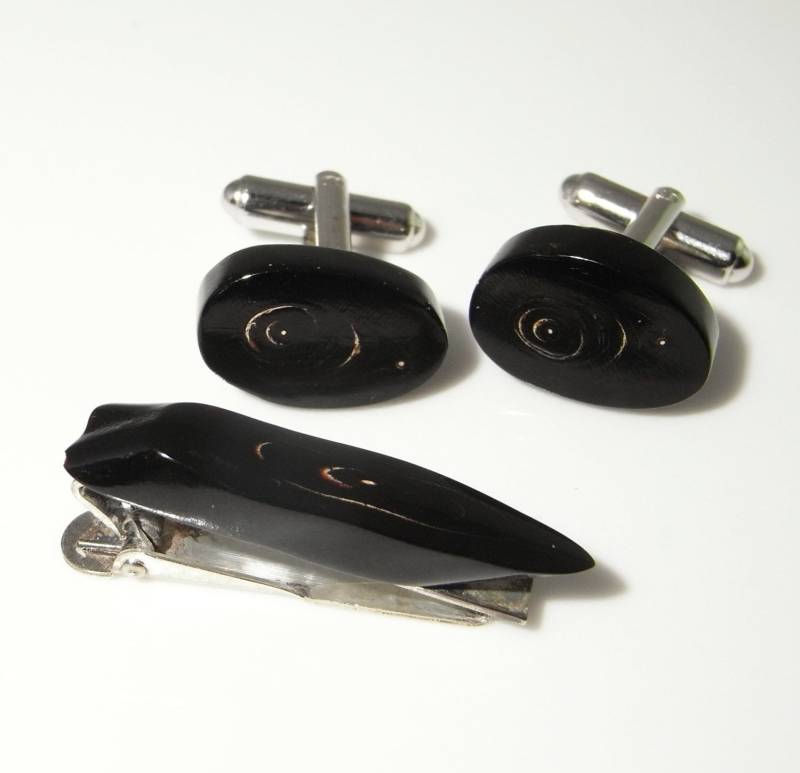 Natürliche Schwarze Zweig Koralle Manschettenknöpfe Mit Krawatten Bar Verschluss Clip Box Vintage Herren Accessoires Geschenke Junge Bräutigam Natürliche Schwarze Zweig Koralle Manschettenknöpfe Mit Krawatten Bar Verschluss Clip Box Vintage Herren Accessoires Geschenke Junge Bräutigam von SalonUber