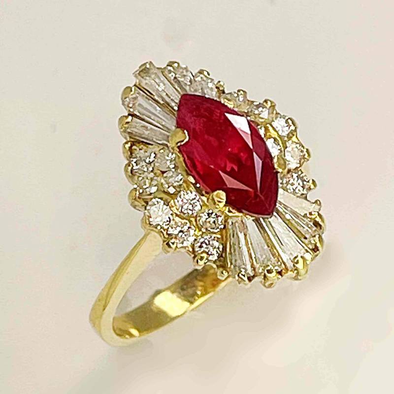 Nicht Erhitzter Rubin Verlobungsring Marquise Diamant Ring Natürlicher 14K Gelbgold Ballerina Vintage Ringe Nicht Erhitzter Rubin Verlobungsring Marquise Diamant Ring Natürlicher 14K Gelbgold Ballerina Vintage Ringe von SalonUber