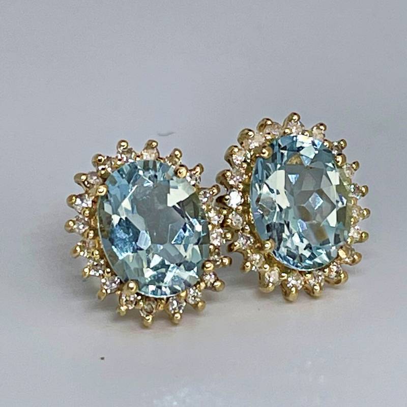 Oval Aquamarine Diamant Ohrringe 14K Gold Ohrstecker Natürliche Aquamarin Braut Halo März Birthstone Geschenk Oval Aquamarine Diamant Ohrringe 14K Gold Ohrstecker Natürliche Aquamarin Braut Halo März Birthstone Geschenk von SalonUber