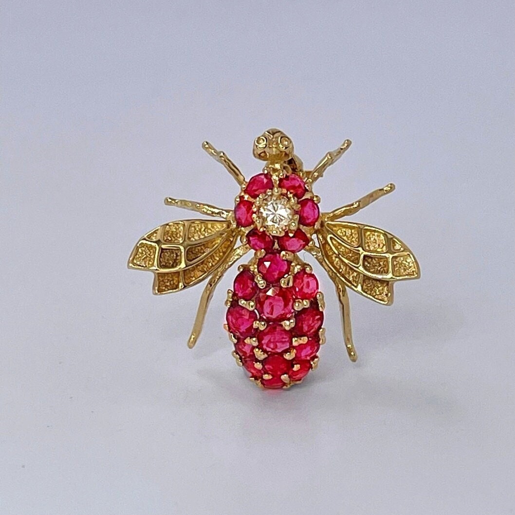 Rubin Bienen Brosche Anhänger 14K Gold Diamant Biene Insekt Pin Ungewärmt Schmuck Rubin Bienen Brosche Anhänger 14K Gold Diamant Biene Insekt Pin Ungewärmt Schmuck von SalonUber