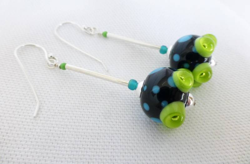 Sra Gemacht, Murano Glas Bead Ohrringe, Einzigartige Bunte Sterling Silber, Schwarz, Türkis, Lime, 109 von SaltAireStudio