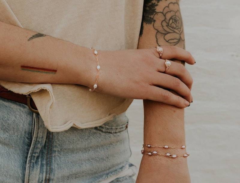 14K Gold Filled Paperclip Kettenarmband Süßwasserperle Brautschmuck 14K Gold Filled Paperclip Kettenarmband Süßwasserperle Brautschmuck von SaltWaterDesignsNY