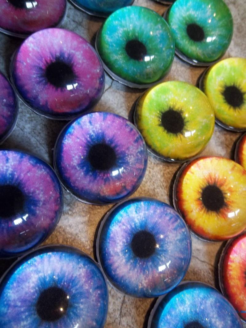 Runde Galaxie Fursuit Augen - Custom 1.25 2 Acryl 3-D Follow Me Affect Rund von SaltyPuppyStudios