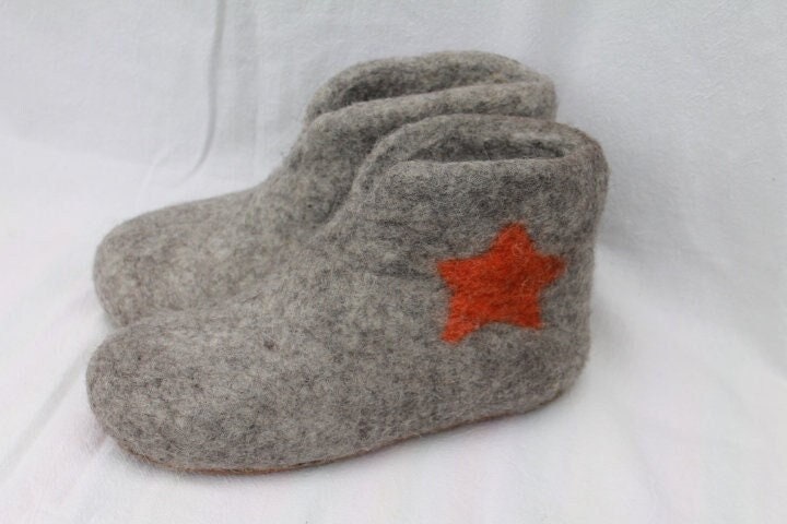 Filzpantoffeln Filzschuhe Mit Stern Hoch Hüttenschuh Filzsohle Gummisohle Filzstiefel Hausschuhe Damen Herren Grau Orange von SalueFilz