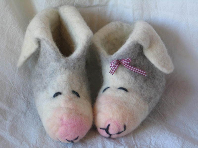 Filzpantoffeln Schaf Georg & Gudrun Gr.21-35 Baby Kinder Schuhe Hüttenschuhe Hausschuhe Jungen Mädchen Latexsohle von SalueFilz