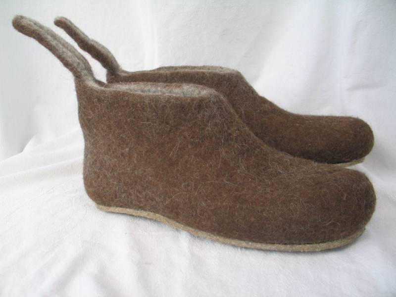 Herren Filzpantoffeln Hohe Hüttenschuhe Braun Hellgrau Und Knöchelhoch Filzsohle Latexiert von SalueFilz