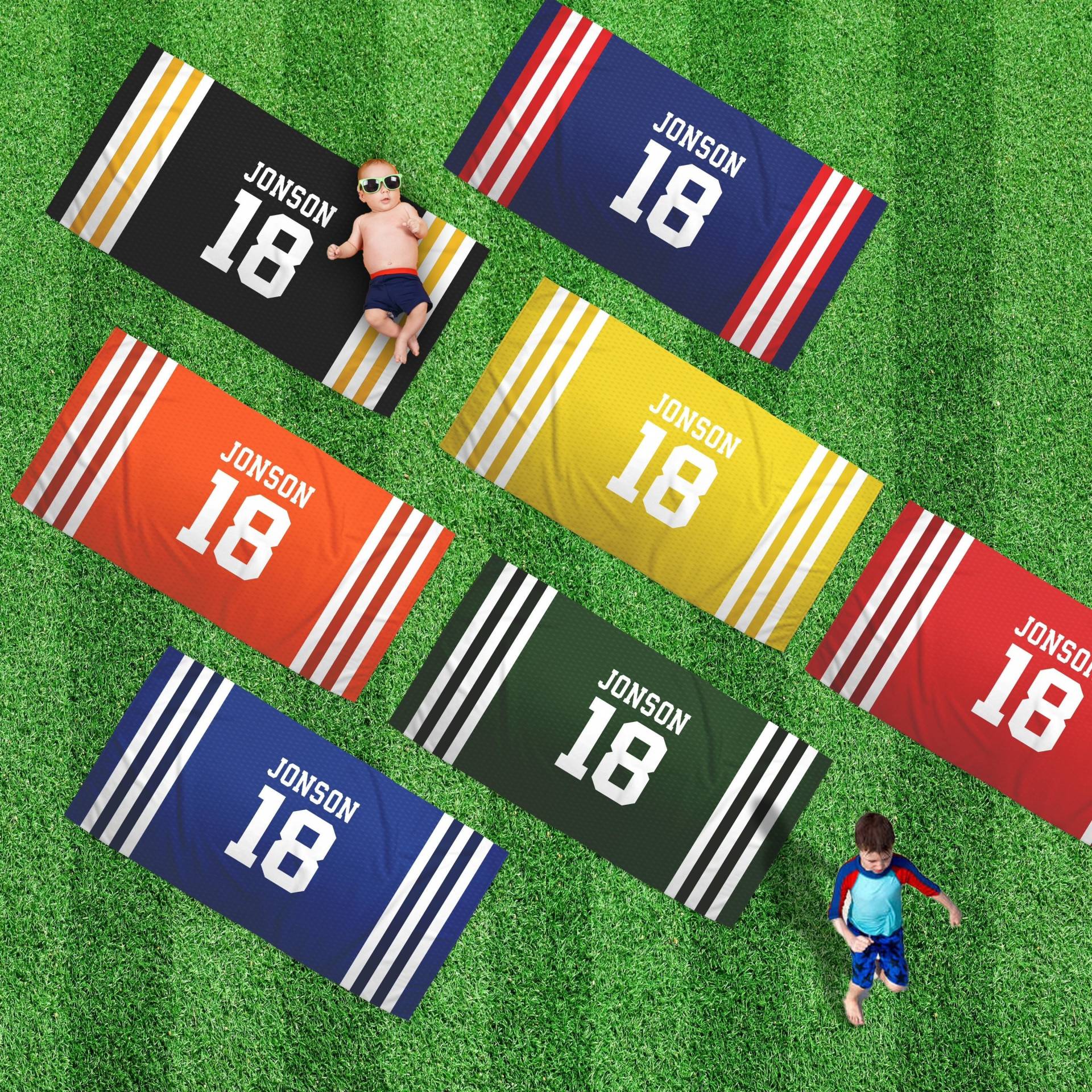 Personalisiertes Sport-strandtuch Mit Individueller Jersey-Nummer - Erhältlich in 7 Farben | Kinder Badetuch Sport Fan Geschenk von SamAndZoeyGifts