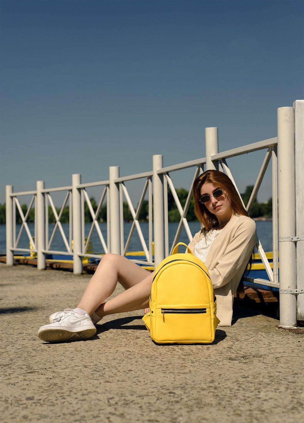 Handgefertigte Vegan Schultertasche in Gelb, Damen Wandelnder Rucksack, Stilvolle Stadt Tasche - Geschenk Für Sie Weihnachtsgeschenk Rucksack Handgefertigte Vegan Schultertasche in Gelb, Damen Wandelnder Rucksack, Stilvolle Stadt Tasche - Geschenk Für Sie Weihnachtsgeschenk Rucksack von SamBagCrafts