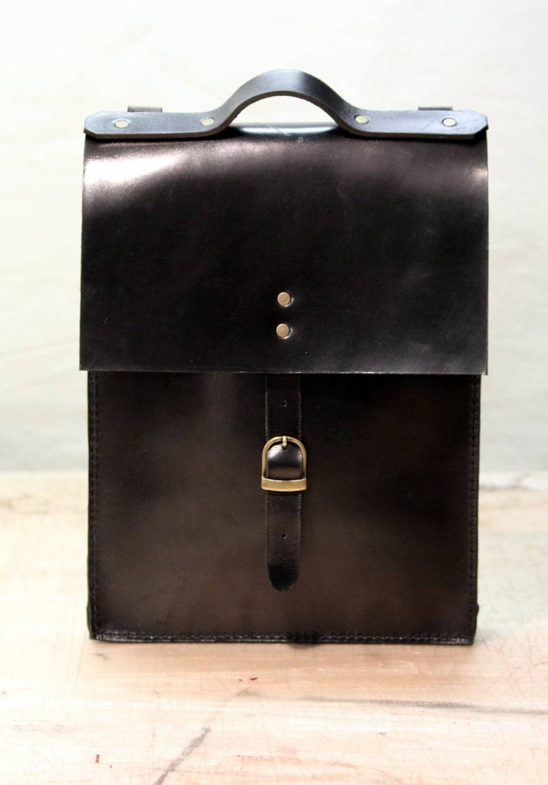 "Lange Große Sally Leder Aktentasche Mit Rucksack Funktion - Handgemachte Messenger Bag Für Macbook 13" von SamakLeder