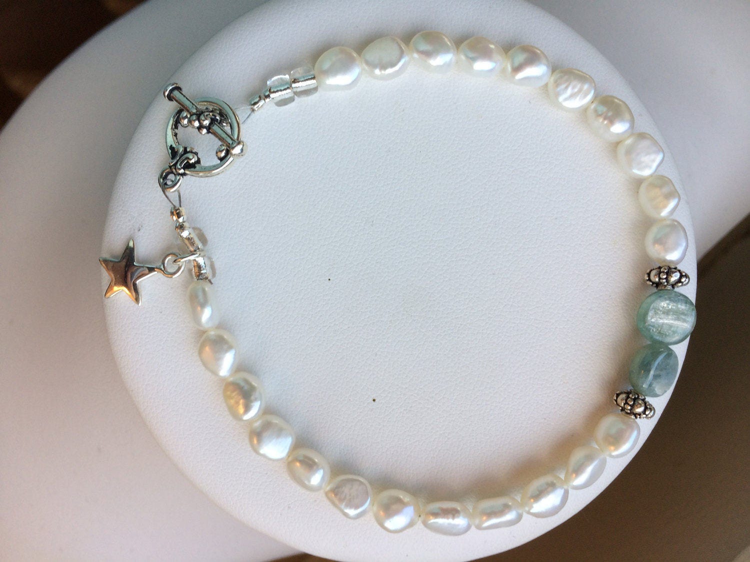 Armband-sterling-stern, Grünen Kyanit Und Süßwasserperlen Armband-sterling-stern, Grünen Kyanit Und Süßwasserperlen von SamanthaCharlotteSuz