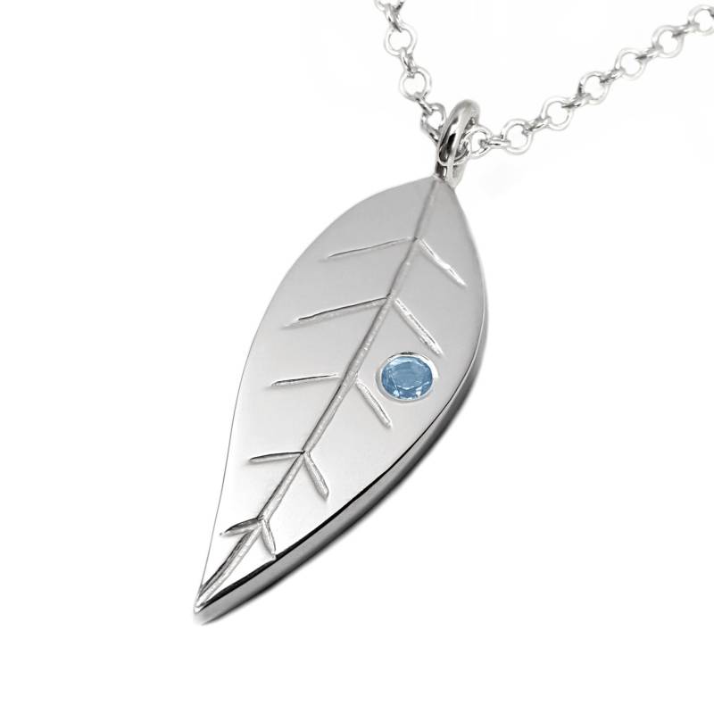 Blaue Topaz Leaf Halskette Pendant in Sterling Silber von SamaritanJewelers