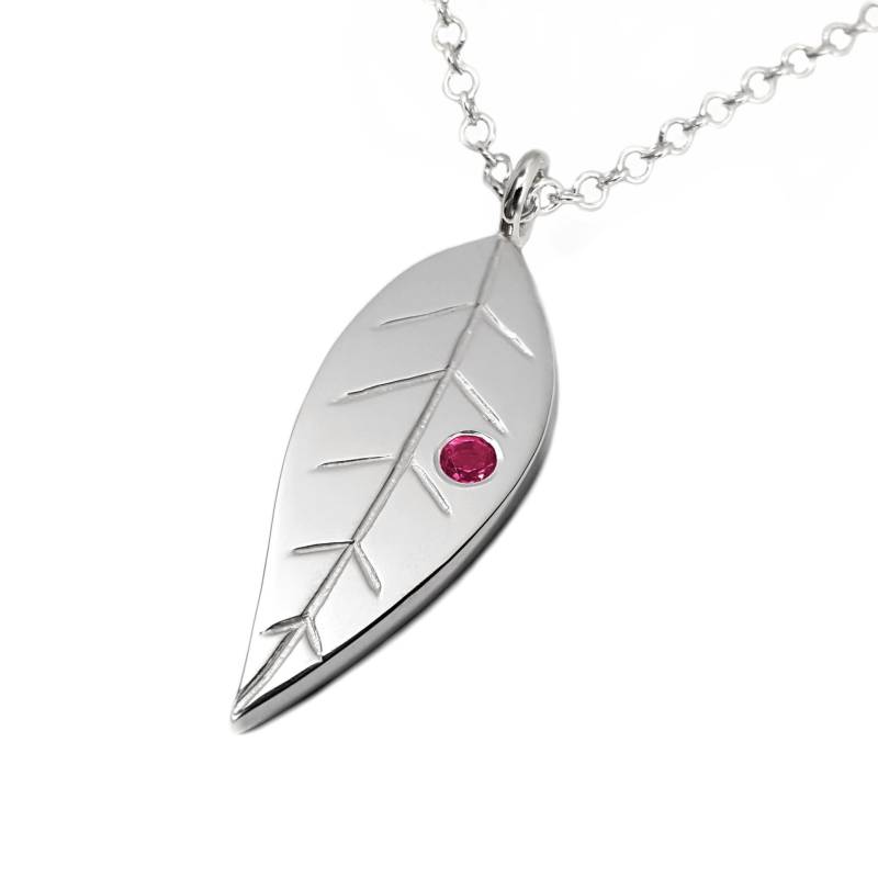 Rubinblatt Halskette Anhänger in Sterling Silber von SamaritanJewelers