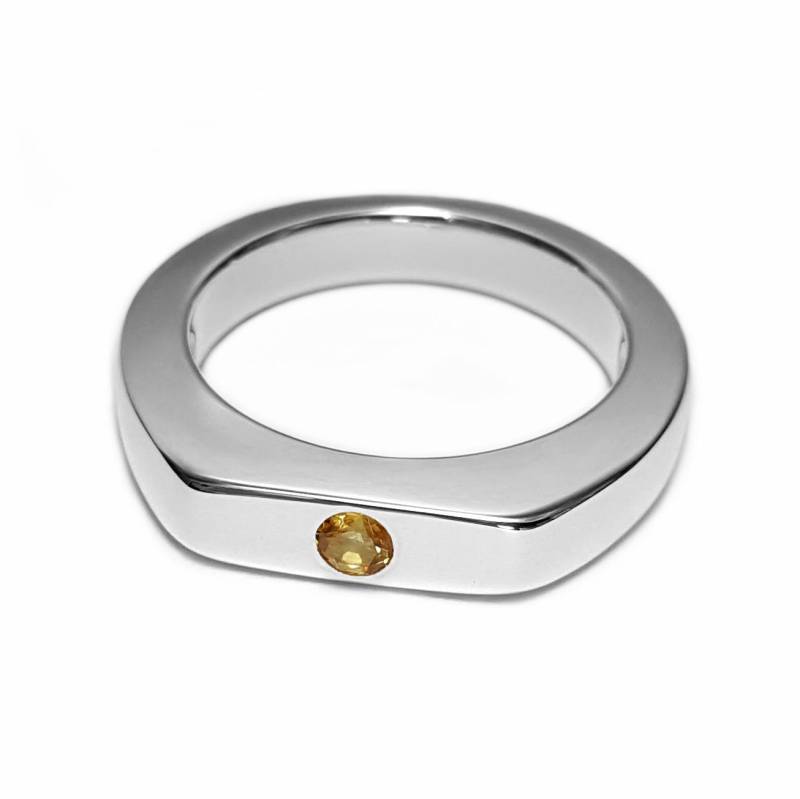 Schlichter Citrin Ring in Sterling Silber - Ring, Band, Goldener Gelber von SamaritanJewelers