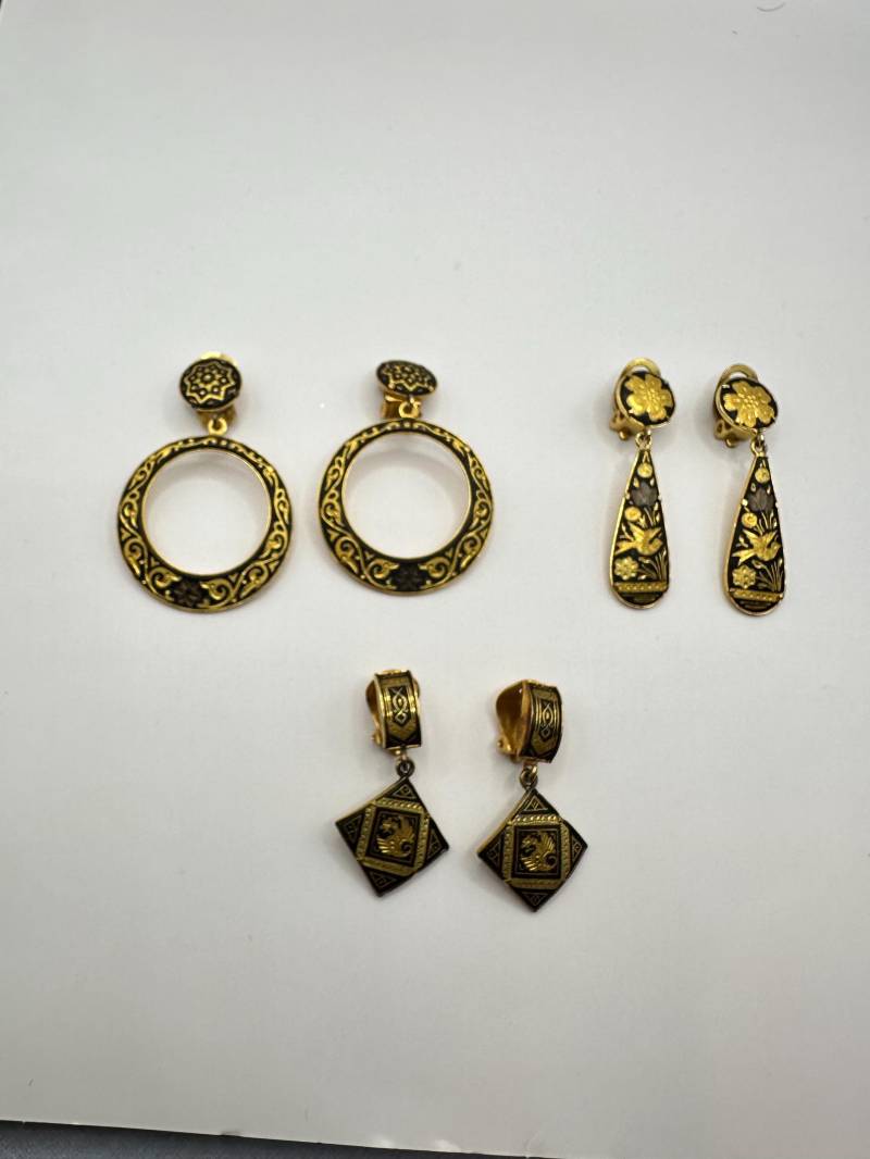 Damaszener Toledogold Vintage Ohrringe Clips Hänger 1980Er Vergoldet Edelstahl Wie Neu Handmade Retro Spain Damaszener Toledogold Vintage Ohrringe Clips Hänger 1980Er Vergoldet Edelstahl Wie Neu Handmade Retro Spain von SamatimeVintage