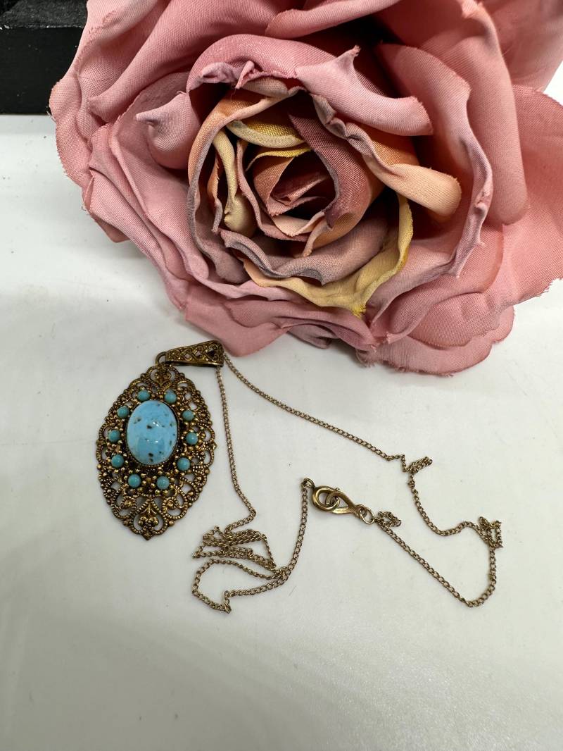 Jugendstil Kette Anhänger Lang Türkis Halbedelsteine Blau Vergoldet Vintage 1970Er Bronze Filigran Kurz Retro von SamatimeVintage