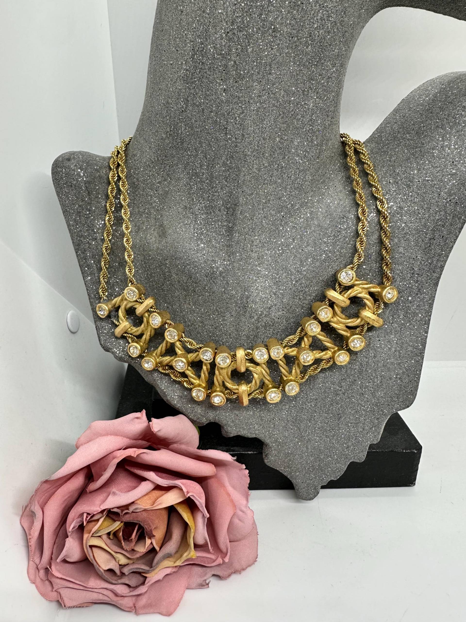 Luxus Vintage Halskette Collier, Edelstahl, Zirkonia Weiß Vergoldete, Kurz, 1990Er Kette Breit Gliederkette Massiv Ausgefallen von SamatimeVintage