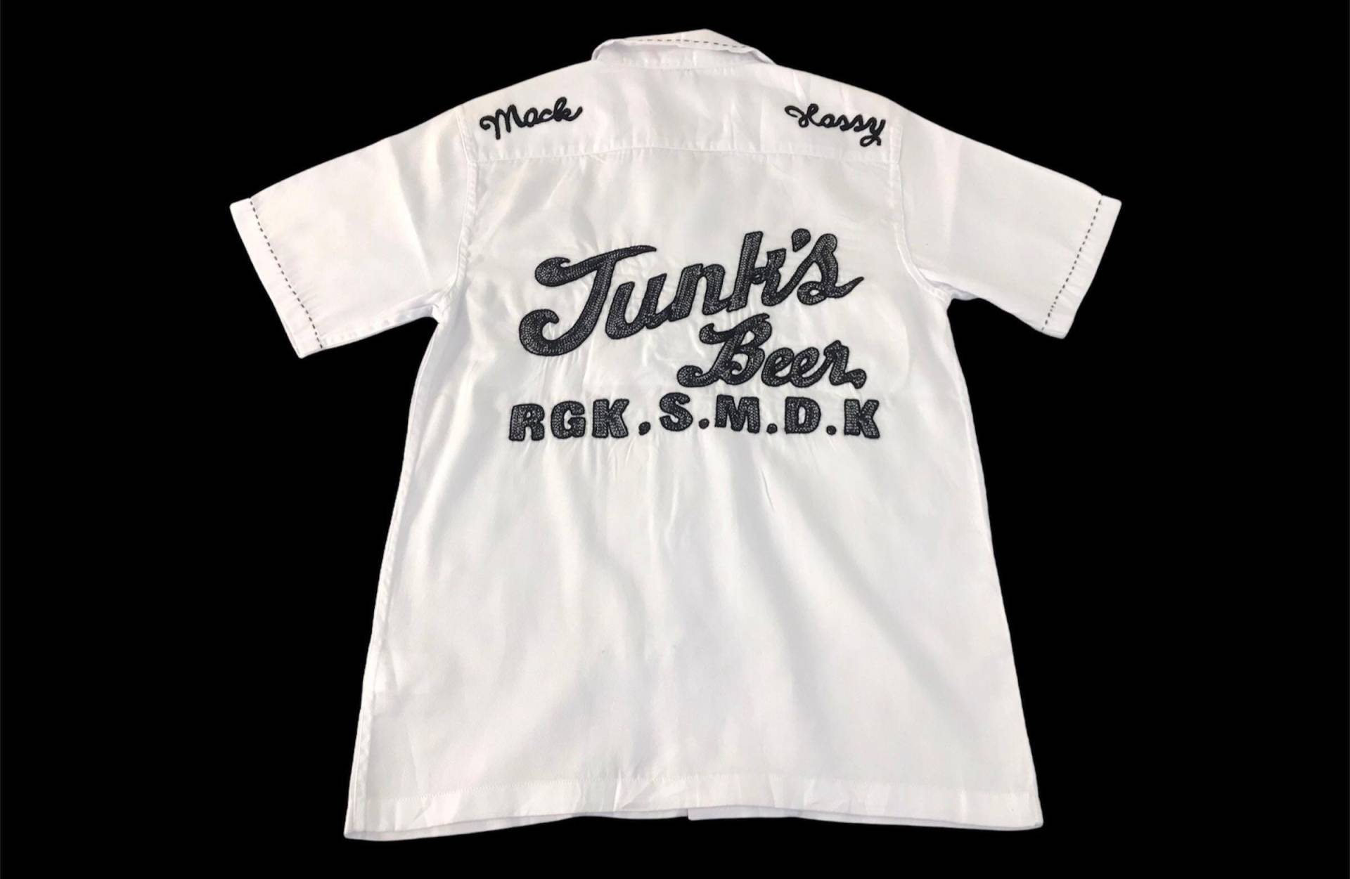 Vintage Junk-Star Kleidung Stiching Logo Spell Out Shirt Button Up Design Einzelne Tasche Inspiriert Designer Streetwear Fit Größe S M K2063 von Samdassler