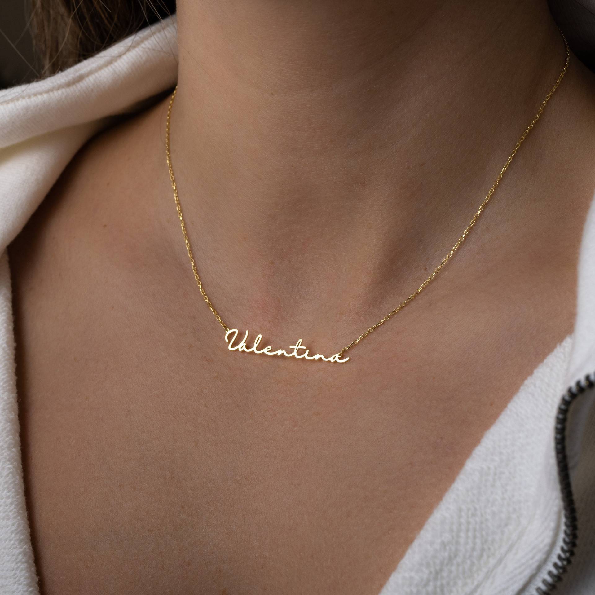 Benutzerdefinierte Name Halskette, Zierliche Namen Personalisierte Geschenk, Schmuck, Geschenk Für Sie, Mama, Gold von SamiJEWELS