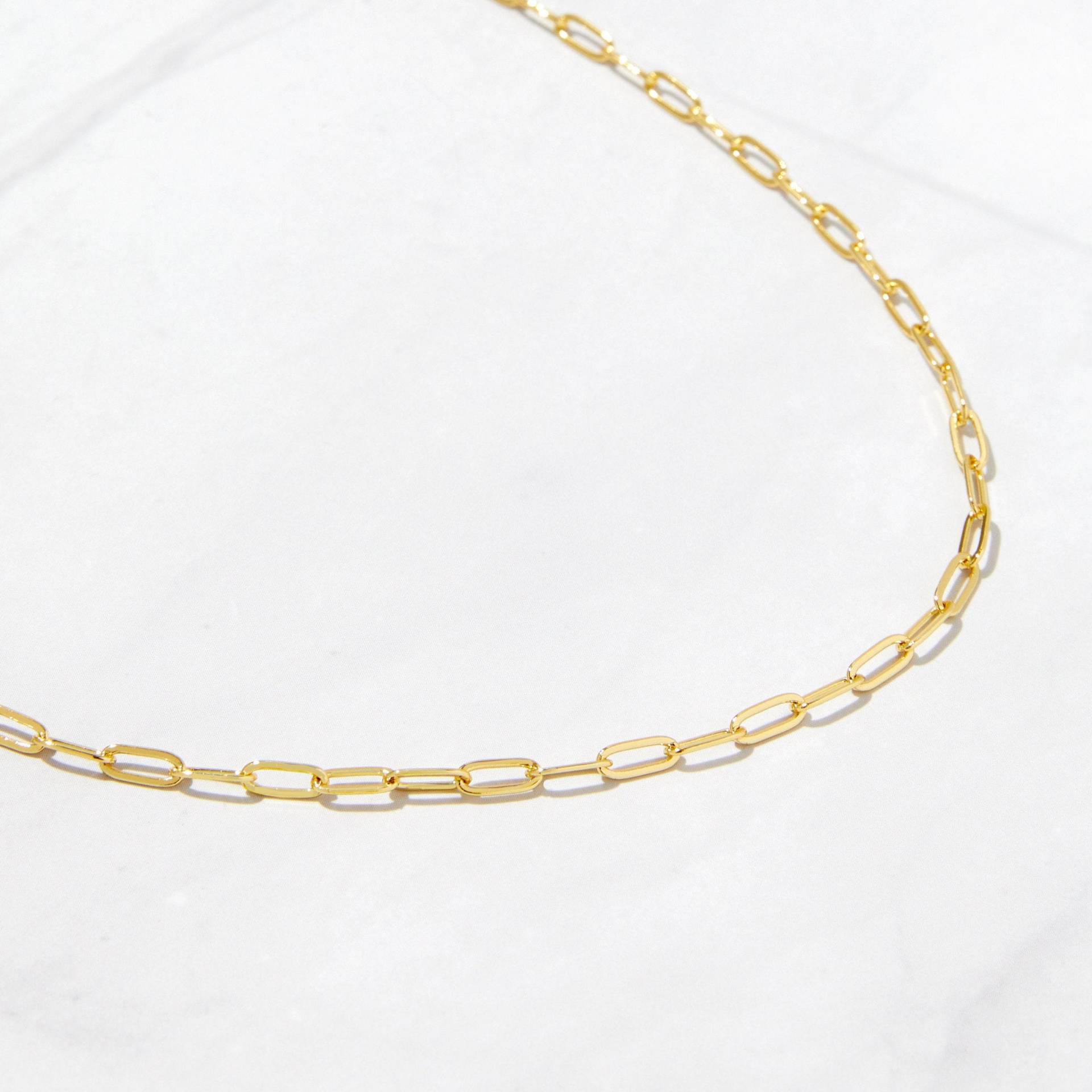 Kleine Büroklammer Halskette, Ketten-Halskette, Ketten-Glieder-Halskette, Gold-Kette Gold Gliederkette, Minimalist Halskette von SamiJEWELS