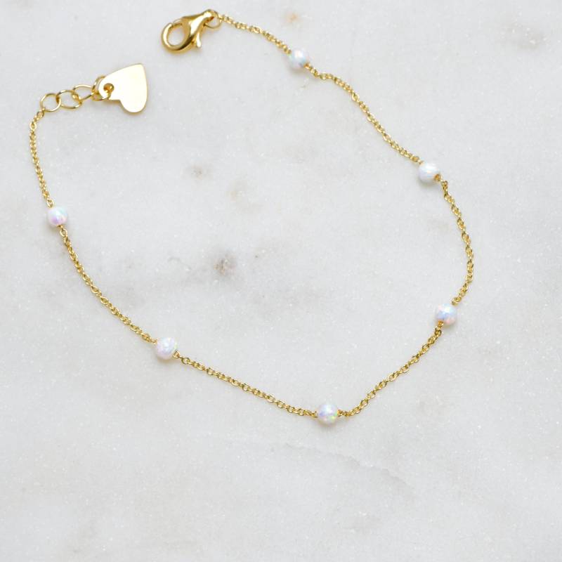 Opal Armband, Weißes Oktober Geburtsstein, Zierliches Schmuck, Kleines Brautarmband, Geschenk Für Sie von SamiJEWELS