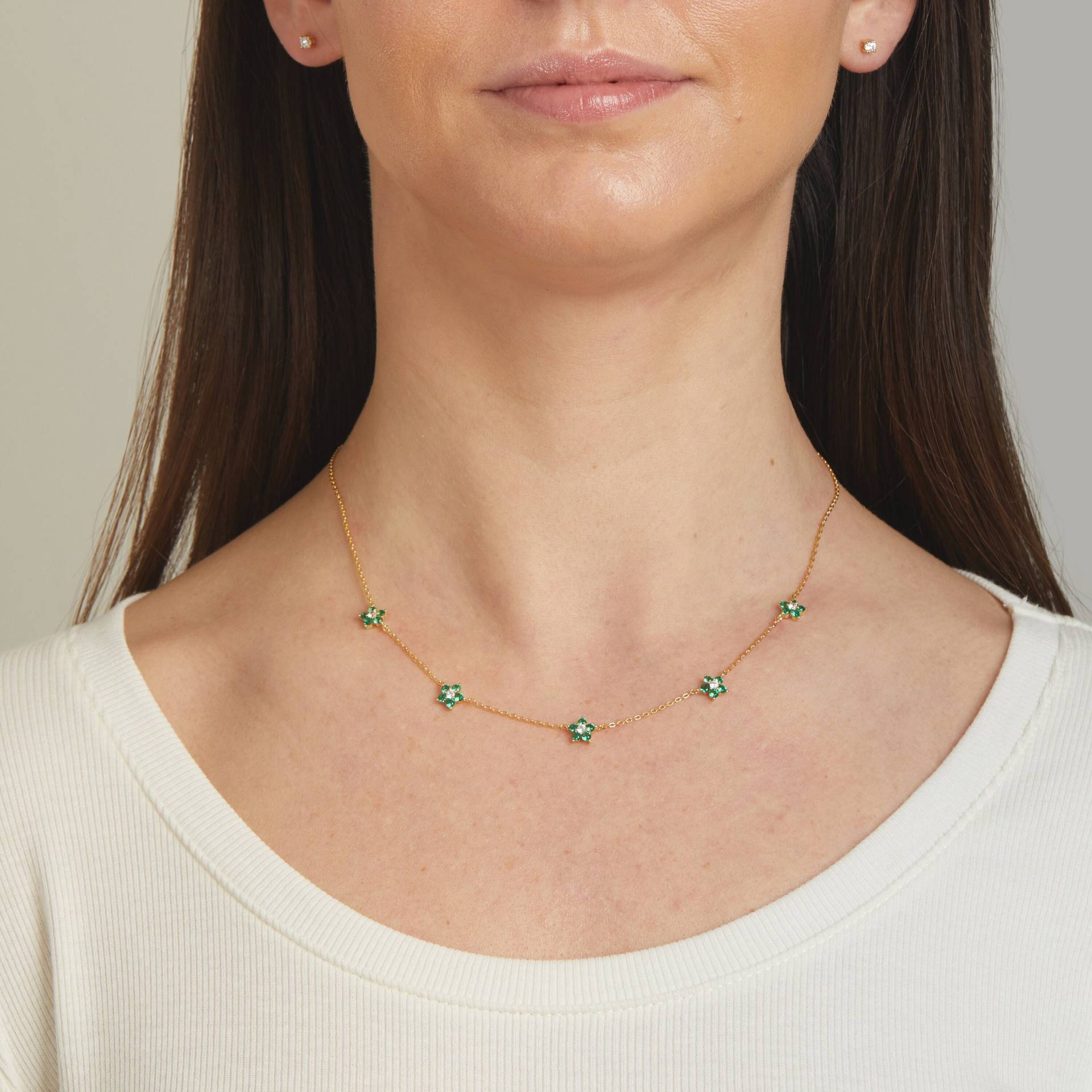 Smaragd Halskette, Blumen Gänseblümchen Layering Zierliche Schmuck, Mai Birthstone, Geschenk Für Sie von SamiJEWELS