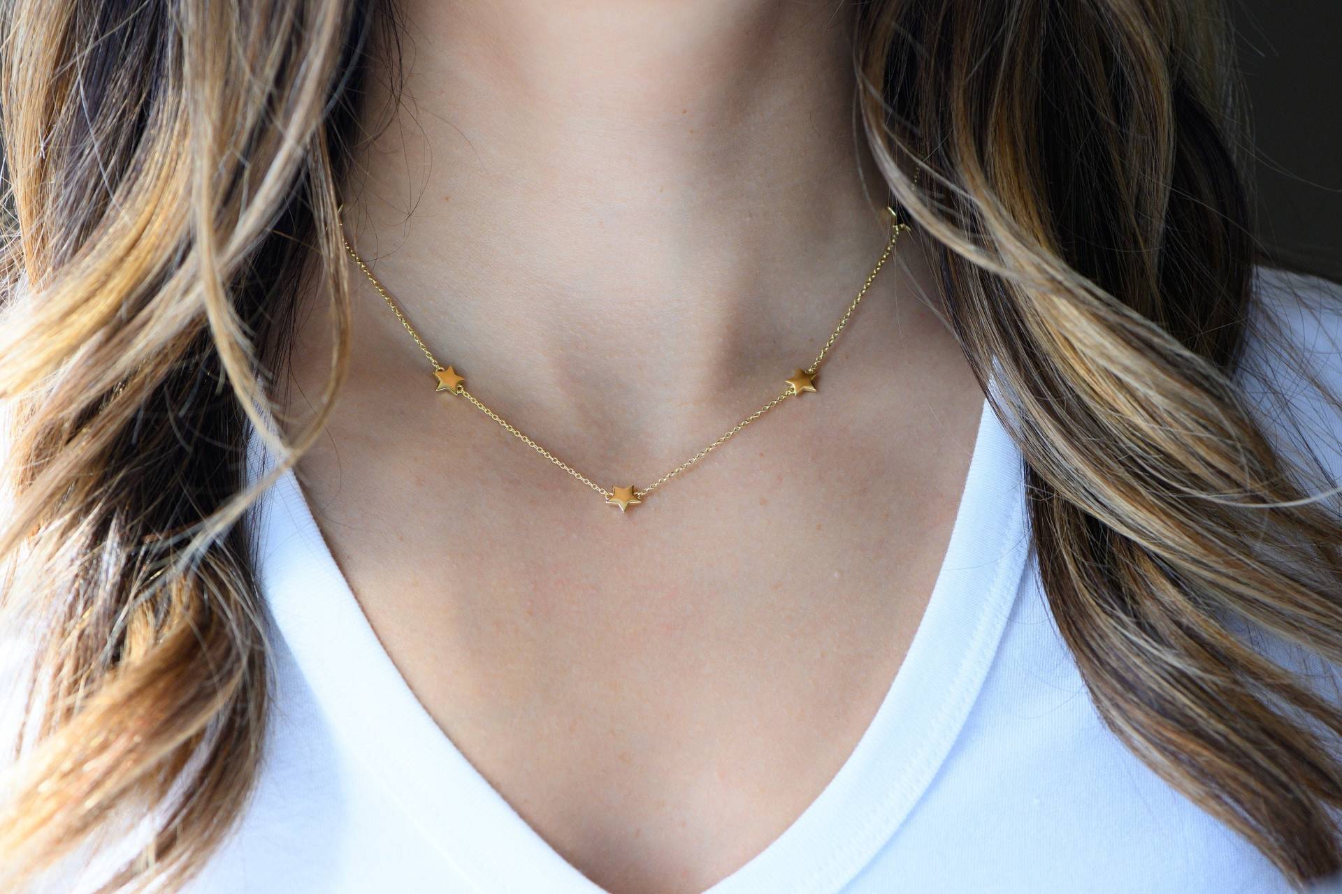 Sterne Halskette, Stern Anhänger, Zierliche Goldkette, Geschenk Für Sie, Weihnachtsgeschenk, Layering Halskette von SamiJEWELS