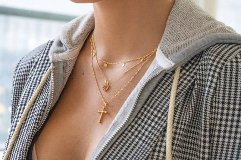 Zierliche Charm Halskette, Sterling Silber Gold Anhänger Minimalist Layering Geschenk Für Sie von SamiJEWELS