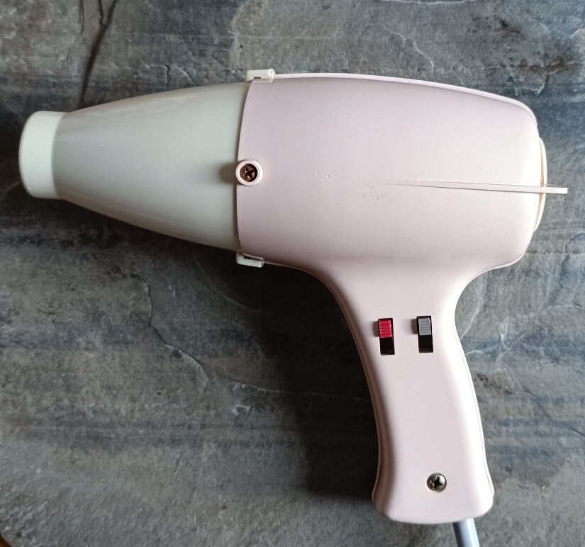 50Er/Anfang 60Er Jahre Rosa Reiseföhn, Moulinex von SammelwutVintage