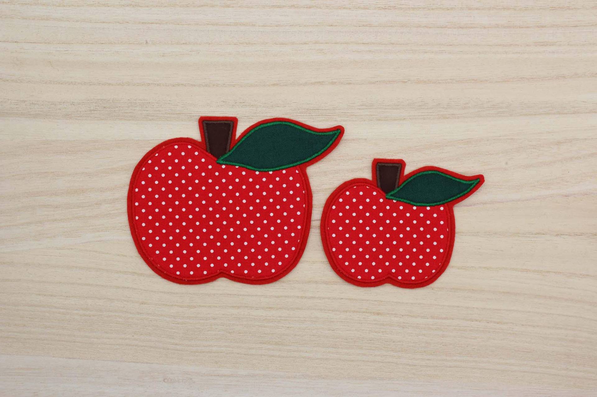 Apfel, Aufnäher, Bügelbild, Flicken Auf Filz, Applikation Für Kinder, Schultüte Patch, Diy, Gepunktet, Rot, Knieflicken, Hosenflicken von SamsitaDesign