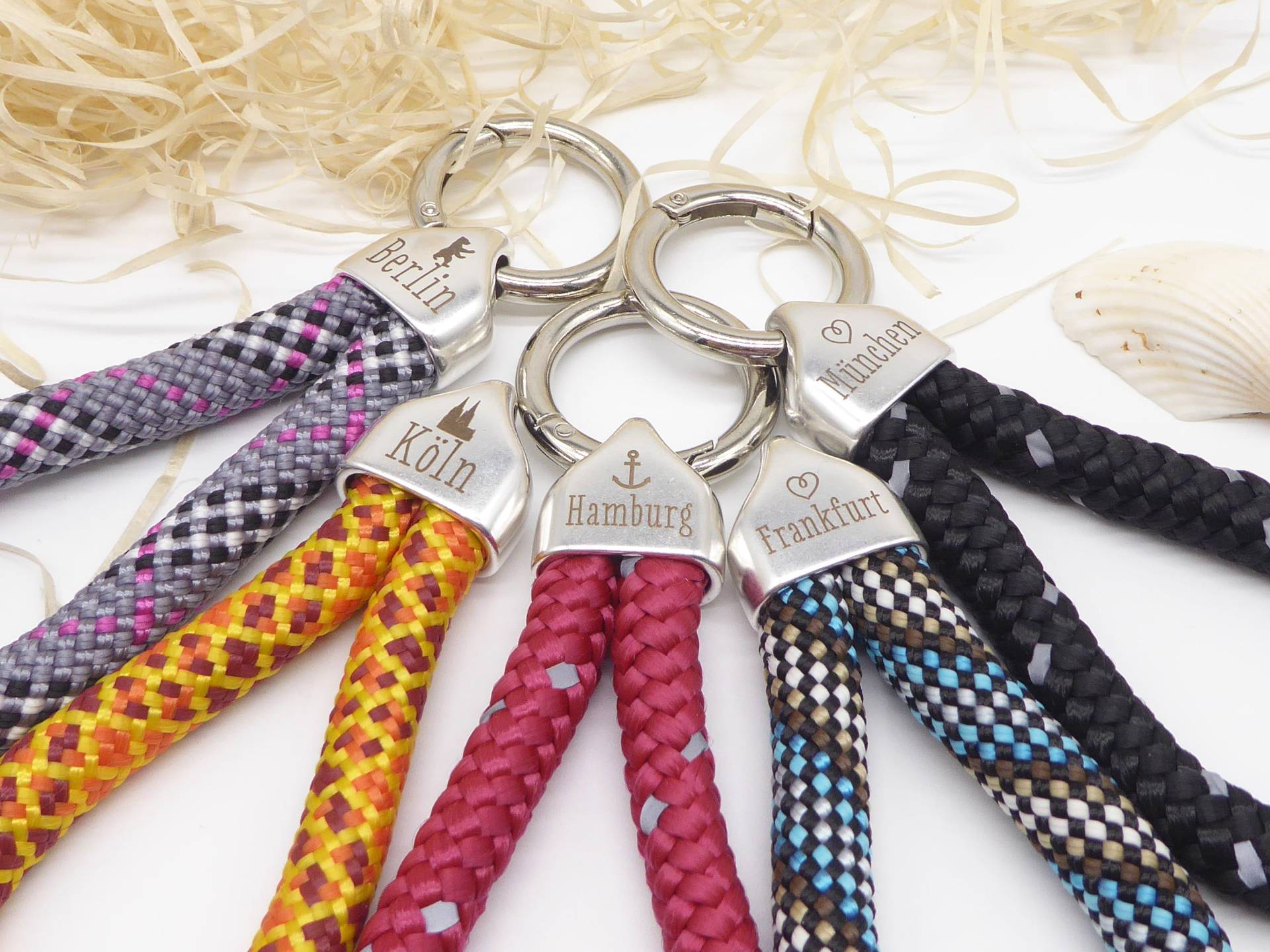 Schlüsselanhänger Mit Stadt Köln, Berlin, Hamburg, München, Kletterseil, Großer Anhänger Rundem Karabiner, Geschenk Unisex Schlüsselanhänger Mit Stadt Köln, Berlin, Hamburg, München, Kletterseil, Großer Anhänger Rundem Karabiner, Geschenk Unisex von SanDesign4u