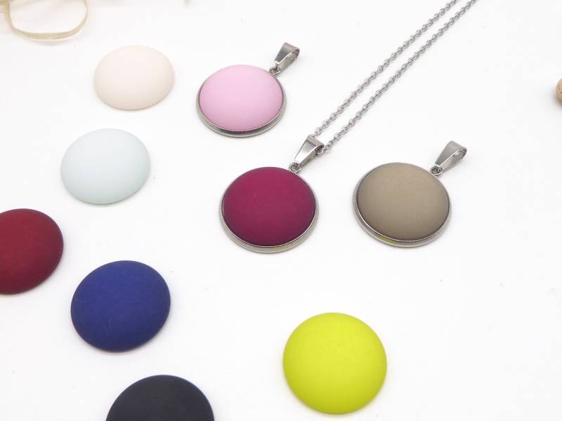 Zarte Halskette Mit Anhänger Polaris-Cabochon, Komplett Aus Edelstahl, Geschenk Frau Mädchen, Karabinerverschluss von SanDesign4u