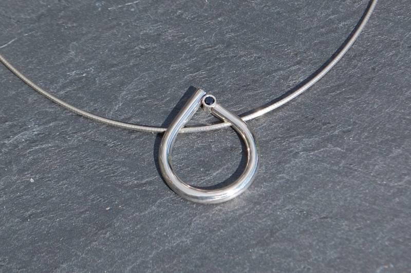 Silber Mit Schwarzem Diamantanhänger "Drop" Silber Mit Schwarzem Diamantanhänger "Drop" von SanJewelryDesignArt