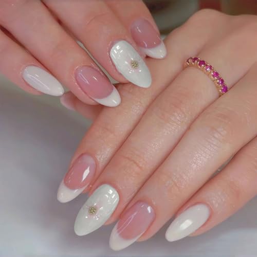 SanKristo 24 Stück Lange Mandel Press on Nails, Künstliche Nägel mit Weiß French Tip und 3D Blumen, Reusable Elegante French Stick on Nails, Selbstklebende Falsche Nägel für Frauen und Mädchen von SanKristo