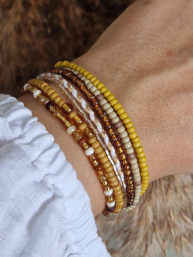 Boho Armband Mehrreihig | Miyuki Toho Preciosa Stapelarmband Perlenarmband Statement Armband Layering Style Hingucker von SanMikaDesign
