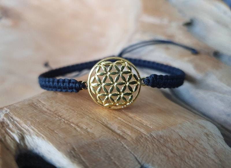 Makramee Armband Blume Des Lebens - Chakra Yoga Boho Freundschaftsarmband Junggesellinnenabschied Hochzeit Mandala Makramee Armband Blume Des Lebens - Chakra Yoga Boho Freundschaftsarmband Junggesellinnenabschied Hochzeit Mandala von SanMikaDesign