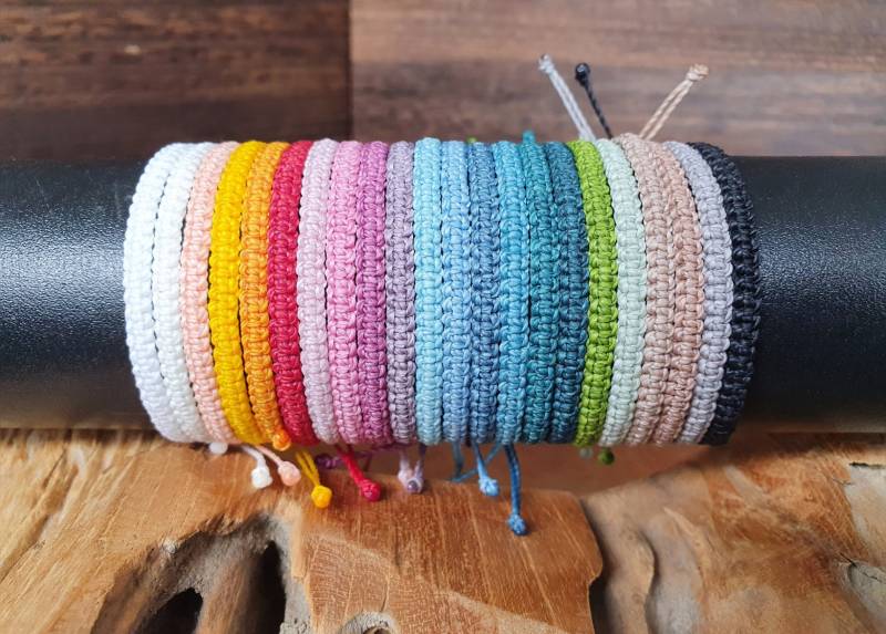 Makramee Armband Wasserfest - Freundschaftsarmband Boho Junggesellinnenabschied Schmuck Bohemian Surfer Sommer von SanMikaDesign