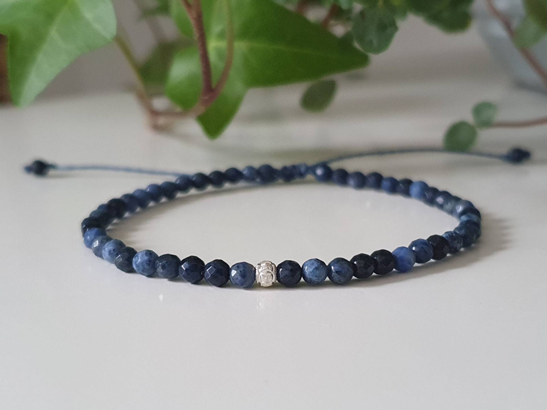 Saphir Armband Mit 925 Silber Perle | Saphir Schmuck Edelsteinarmband Gemstones Minimalistisch Heilstein Talisman Sapphire von SanMikaDesign