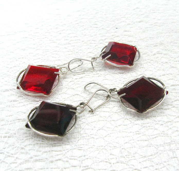 Granat Rote Ohrringe Große Versilberte Mit Roten Kristallen Ussr 80Er Jahre Schmuck Moderner Abstrakter Hochzeit von SanaGem