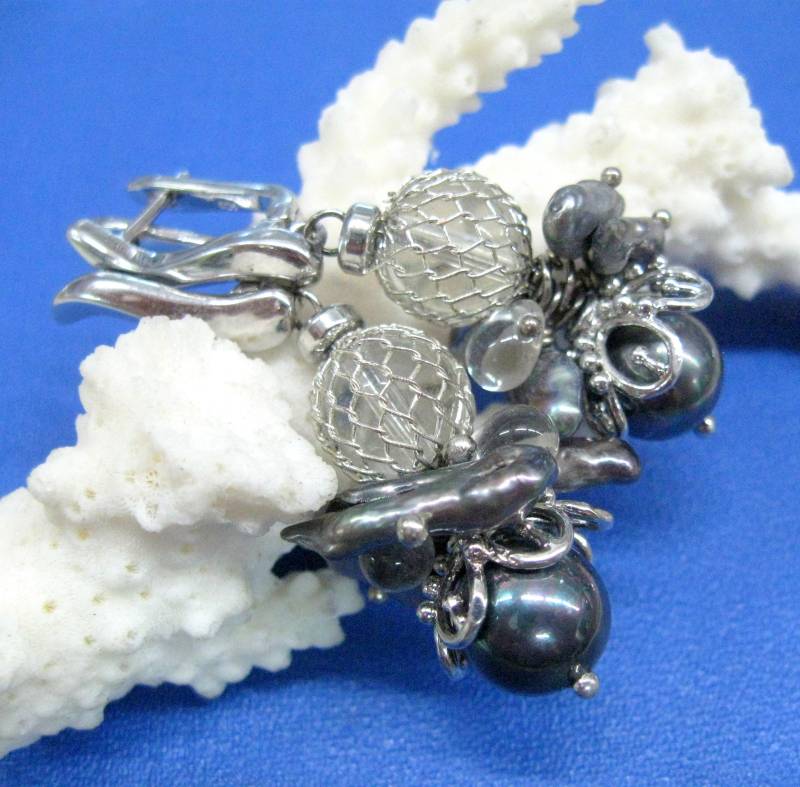Mallorca Und Barock Graue Perle Ohrringe Grau Stein Cluster Natürliche Kristallquarz Ozean Blume Keshi Perlen Resort Schmuck Mallorca Und Barock Graue Perle Ohrringe Grau Stein Cluster Natürliche Kristallquarz Ozean Blume Keshi Perlen Resort Schmuck von SanaGem
