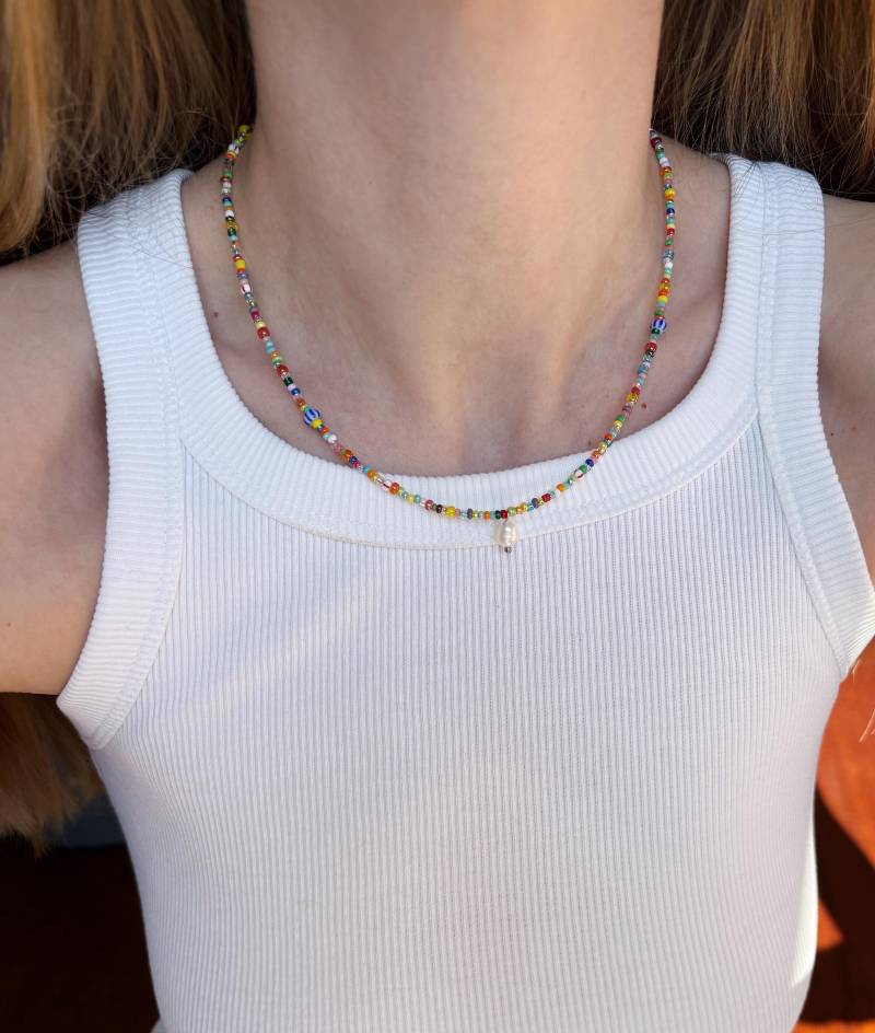 Halskette Mit Einzelnen Perlen Aus Saatperlen, Mehrlagige Halskette, Bunte Sommerkette, Geschenk Für Freundin von SanchesStore