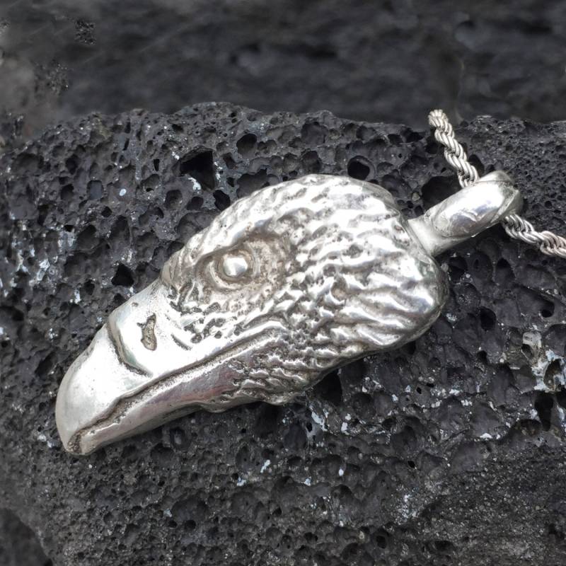 Sand Gegossen Silber Eagle Totem Anhänger Halskette Sand Gegossen Silber Eagle Totem Anhänger Halskette von SandCastJewelry