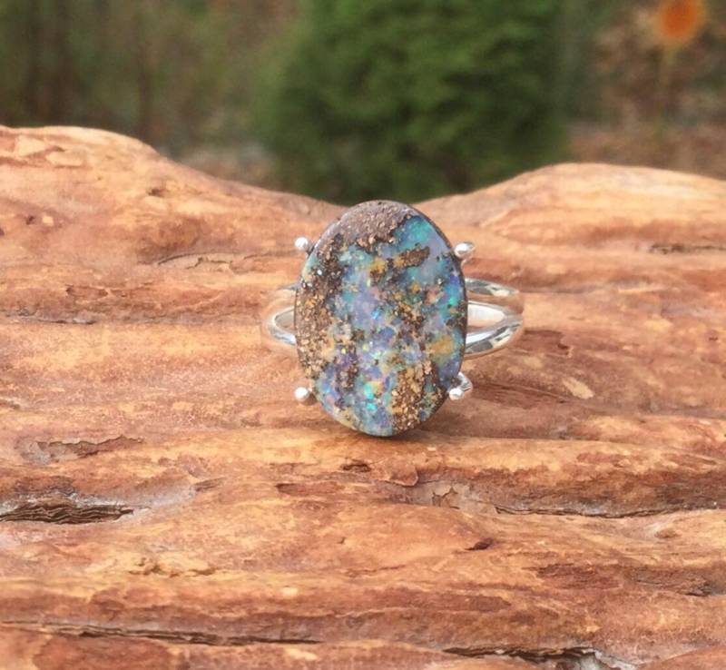 Funkelnde Pastell Pfeifen Kristall Opal Ring - Größe 8 von SandmarDesigns