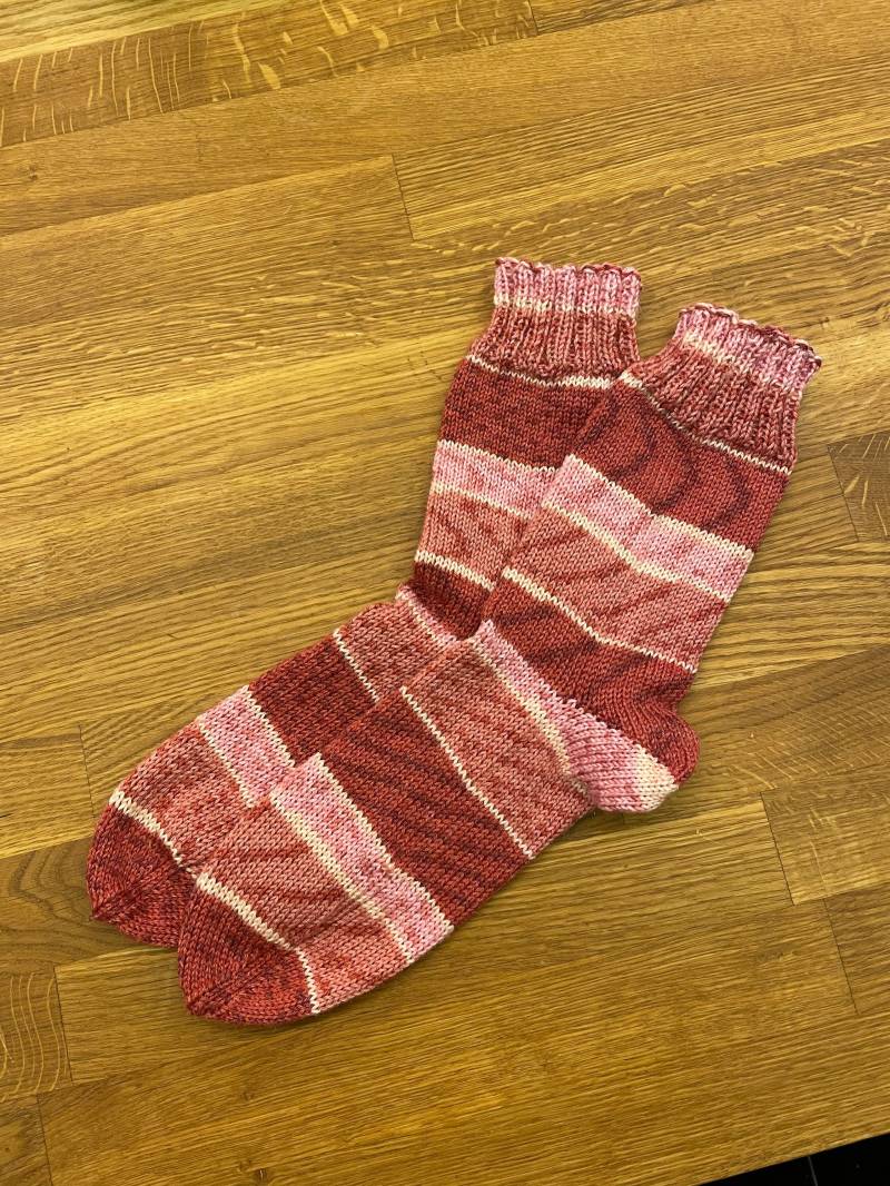 stricksocken Gr. 36/37 - Von Hand Gestrickt stricksocken Gr. 36/37 - Von Hand Gestrickt von SandraZierer