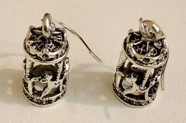 Antike Silber Gefüllte Merry Go Round Karussell Pferd Ohrringe 182 von SandyNationJewelry