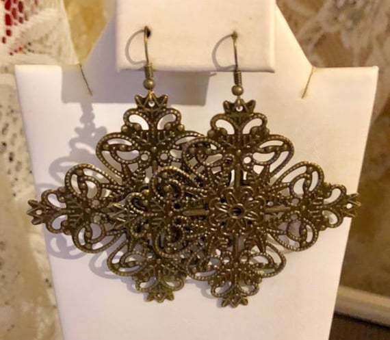 Bronze-Filagree Ohrringe 113 von SandyNationJewelry