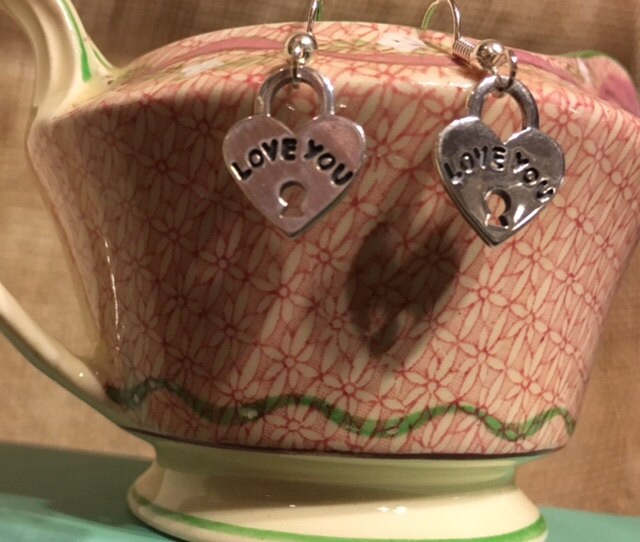 Ich Liebe Dich Sterling Silber Ohrringe 350 von SandyNationJewelry